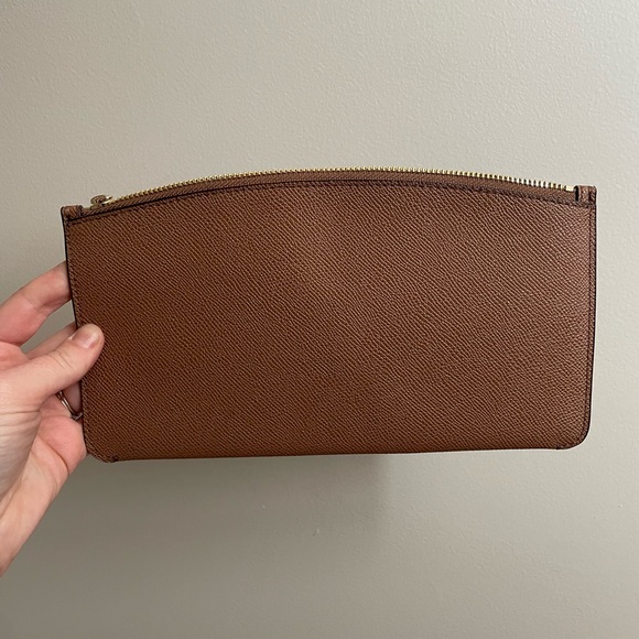 Coach Tote & Pouch - Picture 7 of 8